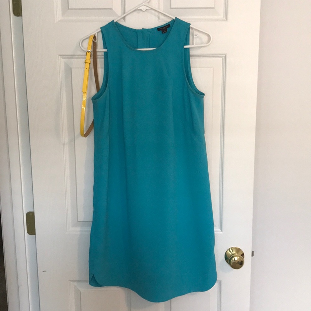 Ann Taylor Sleeveless Dress w/ Belt